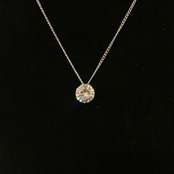 Paparazzi Necklace and Earrings Set - Picture 2 of 3